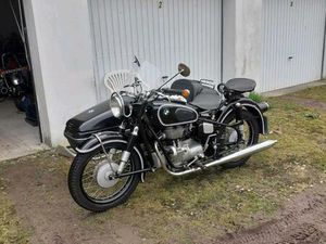 BMW R26 MIT SEITENWAGEN