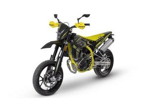 VENDO SWM SM 125 R (2025 - 26) NUOVA A SAN MARTINO IN STRADA (CODICE 9889225) - MOTO.IT