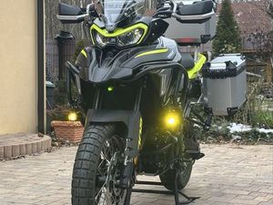 BENELLI TRK 702X 1420 KM PRZEBIEGU FAKTURA LAGÓW