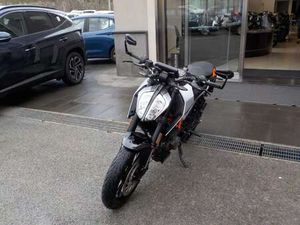 KTM 125 DUKE ANNO 2021 GRIGIO