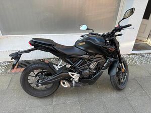 HONDA CB125R GARANTIE 08/2027