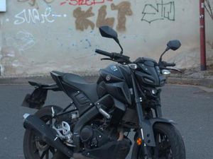YAMAHA MT-125 (NEUE HU/TÜV)
