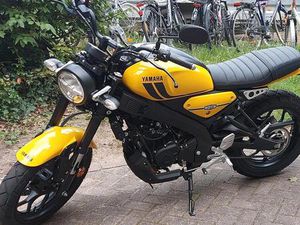 YAMAHA XSR 125