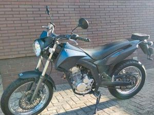 DERBI SENDE SM 125 CCM/ 4T / CROSSCITY