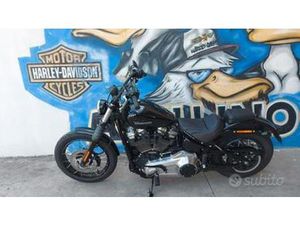 HARLEY-DAVIDSON SOFTAIL STREET BOB 2023 - CERCHI A
