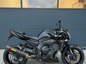 YAMAHA FZ1 AKRAPOVIC ENDSCHALLDÄMPFER