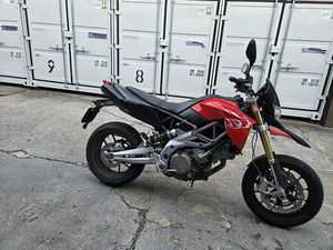 APRILIA DORSODURO 750 CANTON TESSIN -