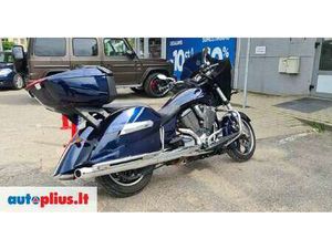 VICTORY CROSS COUNTRY 1731 CC, TOURING / SPORT TOURING