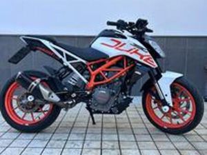 KTM DUKE 390