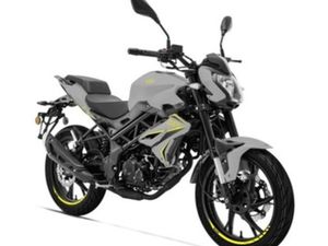 BENELLI BN 125 BENELLI BN 125 DOSTEPNY OD REKI BENZYNA 11KM