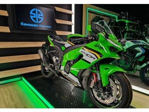 KAWASAKI NINJA ZX-10R 2025 KAWASAKI MOTO CHORZOW BENZYNA 213KM