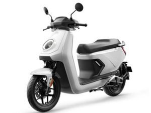 NIU M MQI GT WYPRZEDAZ OD REKI NIU MOTO CHORZOW ELEKTRYCZNY 5KM