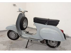 VESPA 50 DEL 1967 RESTAURATA