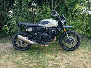 BRIXTON CROSSFIRE 500XC