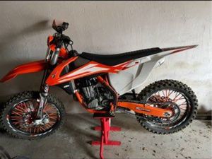 VEND OU ÉCHANGE 450 SXF