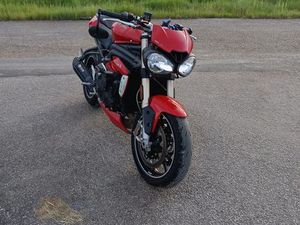 TRIUMPH SPEED TRIPLE S