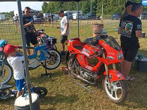 DERBI VARIANT COMPÉTITION