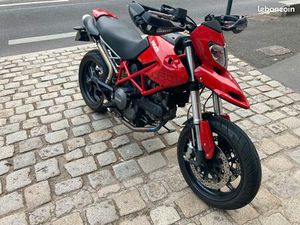 DUCATI HYPERMOTARD 796