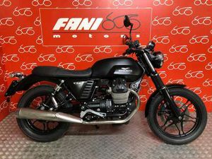 MOTO GUZZI V 7 STONE III NERO