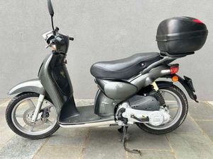 APRILIA SCARABEO 50 4T GRIGIO