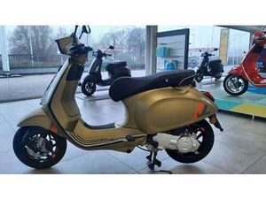 VESPA 50 SPRINT VERDE