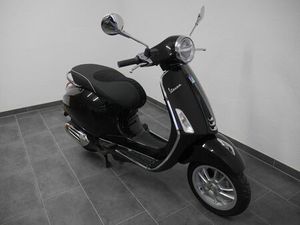 VESPA PRIMAVERA 50 // 1.HAND // 2023