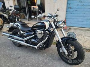 SUZUKI INTRUDER 800 CUSTOM CRUISER