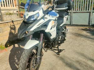 MOTO BENELLI TRK502X