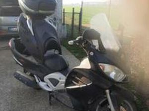 SCOOTERONE MALAGUTI SPIDERMAX 500