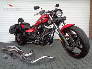 YAMAHA XV 1900 RAIDER. 2014 A ORIGO VÝFUKY.
