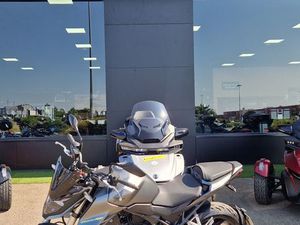 DRD CAN-AM DIJON - HONDA 750 HORNET COMME NEUF À SAISIR