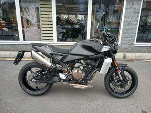 HUSQVARNA SVARTPILEN 801