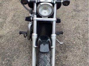 KAWASAKI 1500 SUMO VN