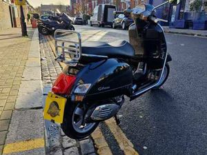 PIAGGIO, VESPA, 2011, 124 (CC) LIKE NEW CONDITION , READ DESCRIPTION
