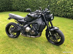 900 XSR FULL BLACK