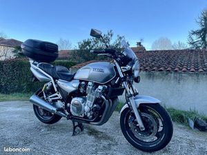 YAMAHA XJR 1300 2001