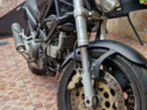 DUCATI MONSTER 750 1999