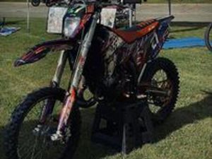 KTM 125