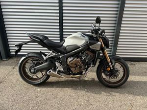 HONDA CB650R / E-CLUTCH /