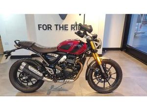 TRIUMPH SCRAMBLER 400 X