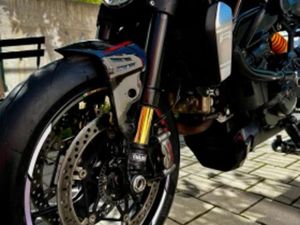 DUCATI MONSTER 1200 R