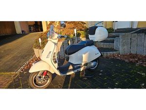 VESPA GTS 300