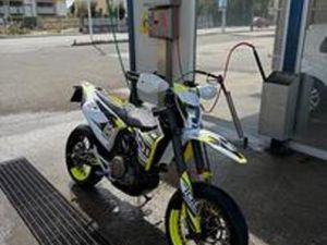 HUSQVARNA 701 SUPERMOTO - 2022