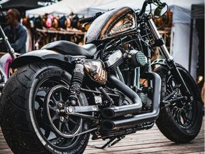 HARLEY FORTY EIGHT