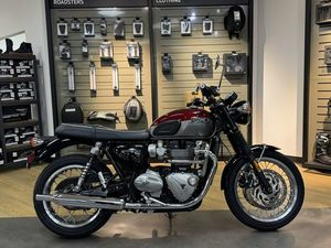 2023 TRIUMPH BONNEVILLE T120 CORDOVAN RED SILVER ICE