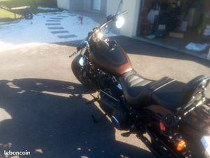 VEND HARLEY DAVIDSON FAT BOB 2019 MISE EN CIRCULATION LE 20/05/2020■NOMBREUSES OPTIONS :■RÉGULATEUR DE VITESSE ■SELLE GRAND CONFORT HD■SILENCIEUX ■RÉVISION AVRI