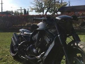 HARLEY-DAVIDSON V-ROD