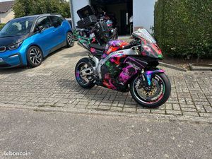 HOND CBR 1000RR PISTE