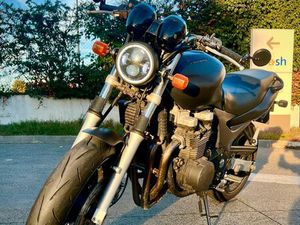 VENDS KAWASAKI ZR7 EXCELLENT ÉTAT, RIEN À PRÉVOIR