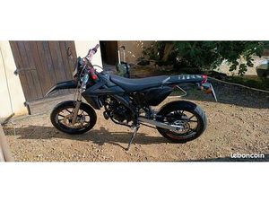 MOTO 50 CC RIEJU MRT SUPER ÉTAT